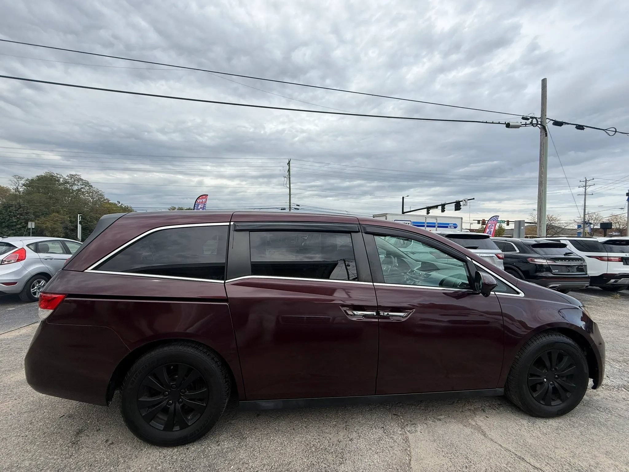 Used 2014 Honda Odyssey EX image 5