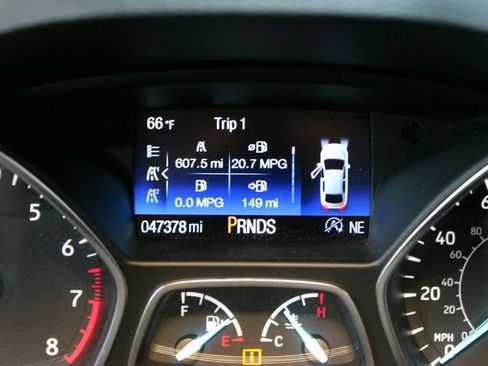 Used 2017 Ford Escape SE AWD/4WD image 23