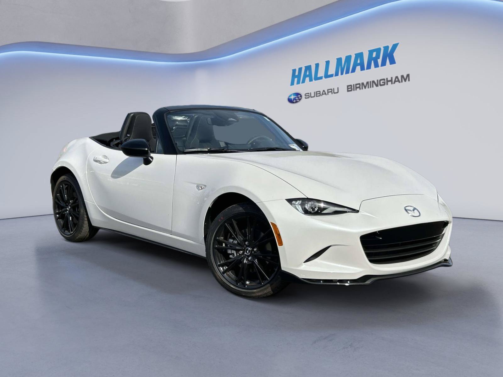 Used 2026 MAZDA MX-5 Miata Club w/ Interior Package RWD image 1