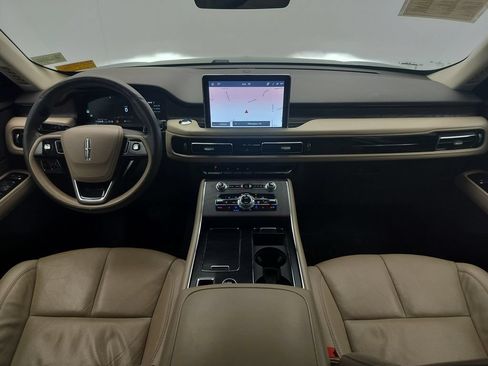 Used 2022 Lincoln Aviator Reserve w/ Elements Package Plus AWD/4WD image 12