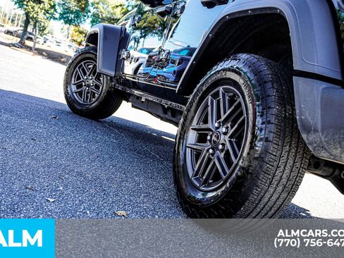 Used 2024 Jeep Wrangler Sport S image 13