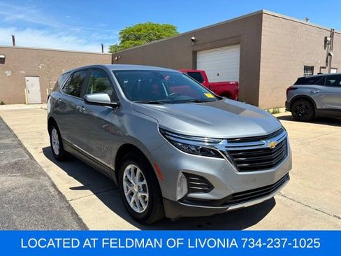 Used 2024 Chevrolet Equinox LT w/ LPO, Floor Liner Package FWD image 4