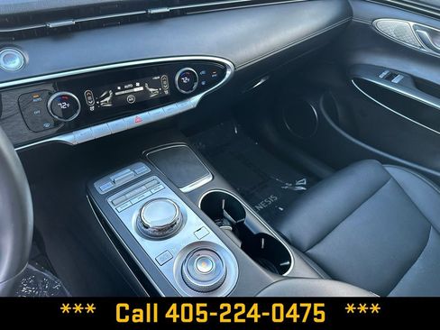 Used 2025 Genesis GV70 2.5T image 18