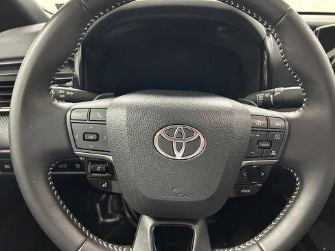 Certified 2025 Toyota Camry SE FWD image 18