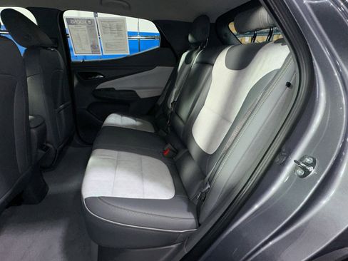 Used 2023 Chevrolet Bolt EUV Premier w/ Super Cruise Package image 32