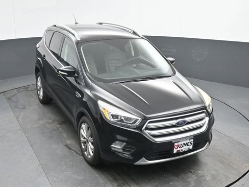 Used 2017 Ford Escape Titanium FWD image 35