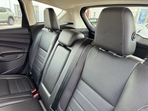 Used 2013 Ford C-MAX SEL image 36
