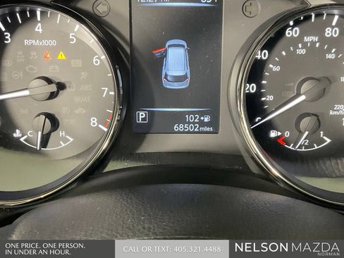 Used 2017 Nissan Rogue SV FWD image 47