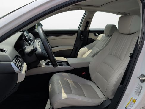 Used 2019 Honda Accord EX-L image 11
