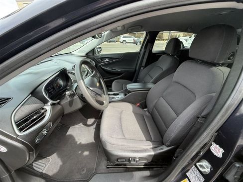 Used 2023 Chevrolet Malibu LT FWD image 22