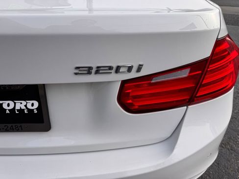 Used 2015 BMW 320i Sedan image 8