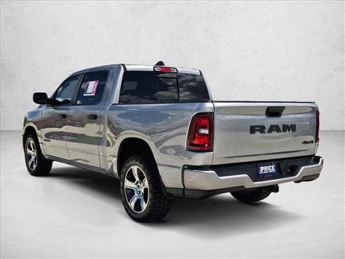Used 2025 RAM 1500 Tradesman AWD/4WD image 7
