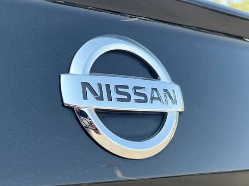 Used 2021 Nissan Altima 2.5 SV FWD image 16