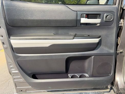 Used 2014 Toyota Tundra SR5 RWD image 12