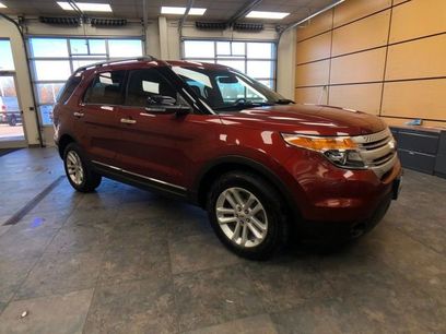 Used 2014 Ford Explorer XLT w/ Equipment Group 202A