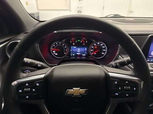 Used 2021 Chevrolet Blazer LT AWD/4WD image 12