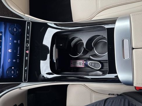 Certified 2025 Mercedes-Benz GLC 300 4MATIC image 15