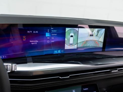 New 2026 Cadillac Escalade Sport AWD/4WD image 37