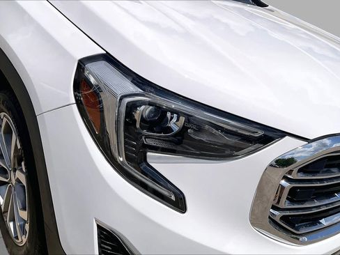 Used 2020 GMC Terrain SLT w/ Preferred Package FWD image 26