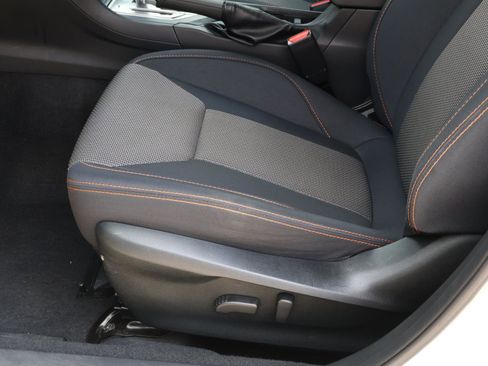 Used 2023 Subaru Crosstrek 2.0i Premium image 14