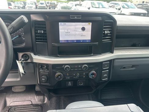 New 2026 Ford F450 XL w/ XL Chrome Package RWD image 29