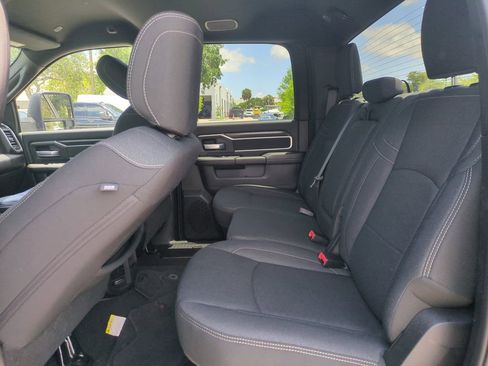 Used 2025 RAM 2500 Big Horn AWD/4WD image 15