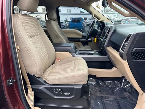 Used 2015 Ford F150 XLT w/ Equipment Group 302A Luxury image 15