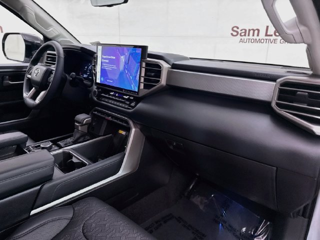 Used 2024 Toyota Tundra Limited AWD/4WD image 29