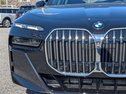 New 2026 BMW 740i w/ Executive Package image 11