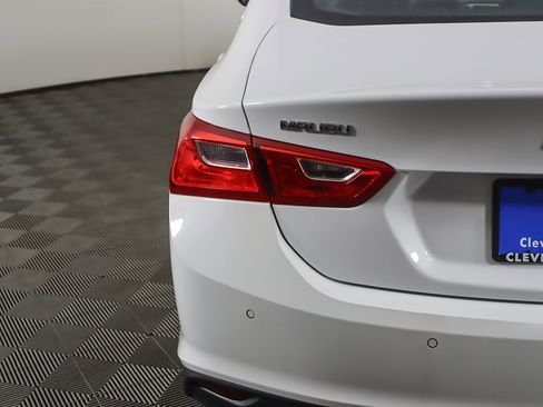 Used 2024 Chevrolet Malibu LT image 14