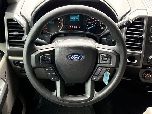 Used 2018 Ford F150 XLT RWD image 15