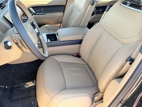 New 2026 Land Rover Range Rover SE AWD/4WD image 7