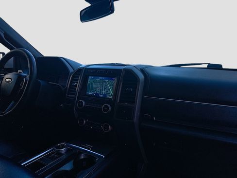 Used 2018 Ford Expedition Max XLT w/ Equipment Group 202A image 32