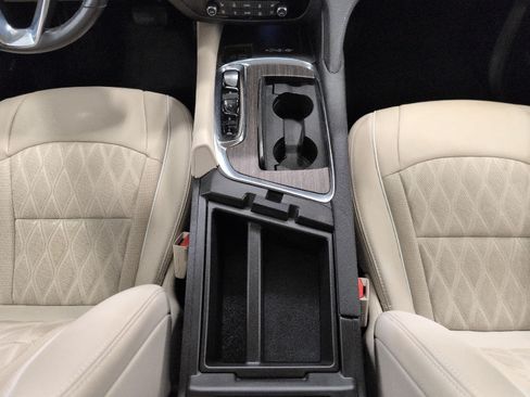 Certified 2023 Buick Enclave Avenir w/ Avenir Technology Package AWD/4WD image 17