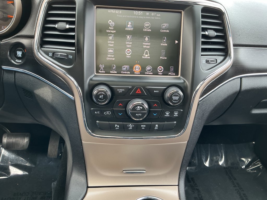 Used 2014 Jeep Grand Cherokee Limited w/ Luxury Group II AWD/4WD image 18