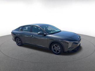 Used 2025 Kia K4 LXS video 2