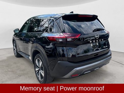 Used 2023 Nissan Rogue SL AWD/4WD image 3