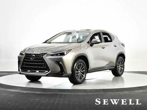 Certified 2025 Lexus NX 250 FWD w/ Towing Package (2000 Lbs) image 1