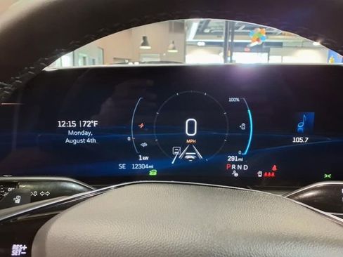 Used 2024 Cadillac Lyriq Luxury image 20