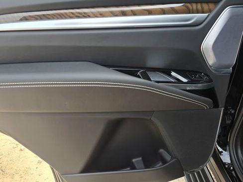 New 2026 Cadillac Escalade Platinum Sport image 15