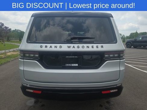 Used 2024 Jeep Grand Wagoneer Series III w/ Quick Order Packagew 28T AWD/4WD image 13