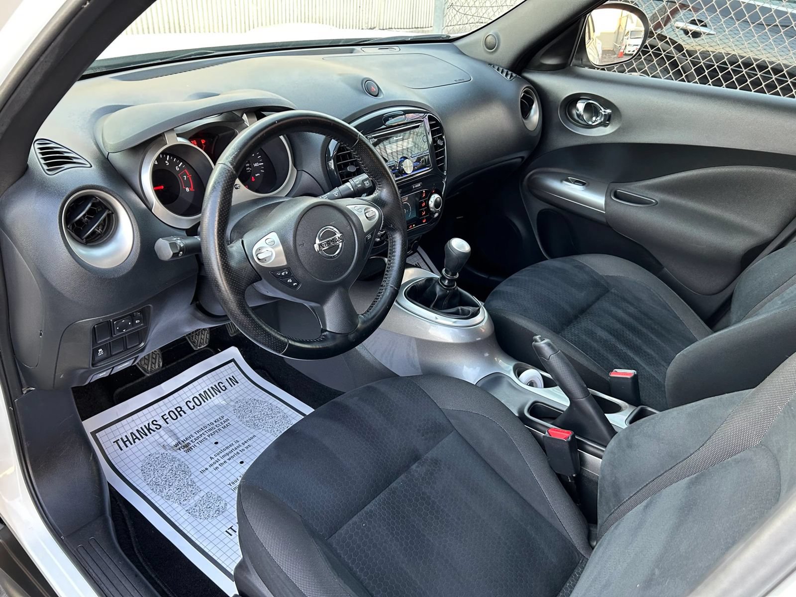 Used 2014 Nissan Juke SV FWD image 23