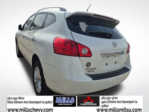 Used 2015 Nissan Rogue S w/ Convenience Package image 4