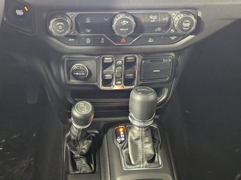 New 2026 Jeep Gladiator Sport image 23