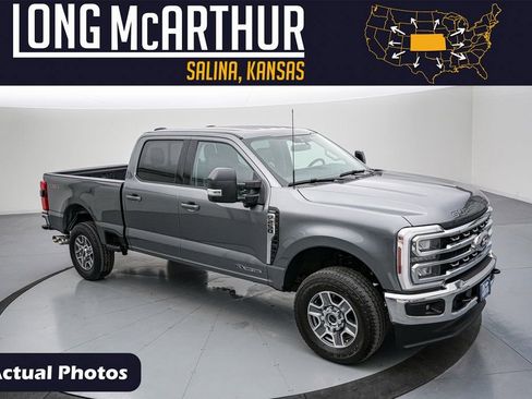 Certified 2024 Ford F250 Lariat image 1