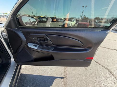 Used 2006 Chevrolet Monte Carlo LS FWD image 14