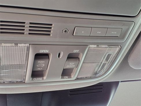 Used 2019 Honda CR-V EX-L image 24