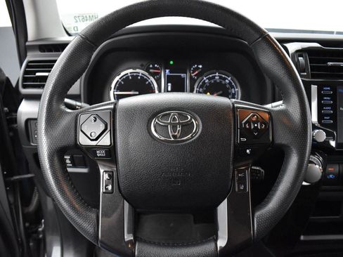 Used 2021 Toyota 4Runner TRD Off-Road Premium w/ Moonroof Package AWD/4WD image 14