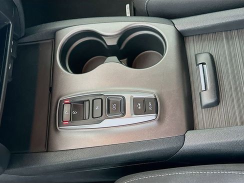 Certified 2023 Honda Ridgeline Sport image 16