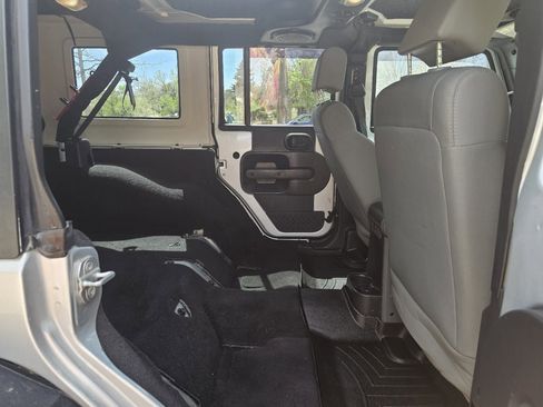 Used 2008 Jeep Wrangler Unlimited X AWD/4WD image 27